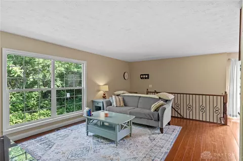 95 Sunnyside Dr, Fairfield, OH 45014