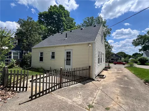 1457 Cardington Rd, Dayton, OH 45409 photo 5