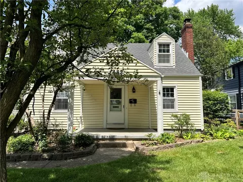 1457 Cardington Rd, Dayton, OH 45409