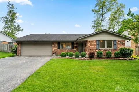 6522 Wildview Dr, Dayton, OH 45424