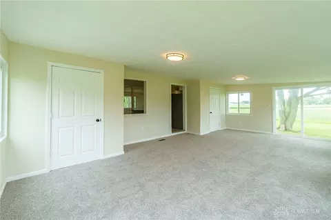 1327 Victory Rd, Springfield, OH 45504 photo 15