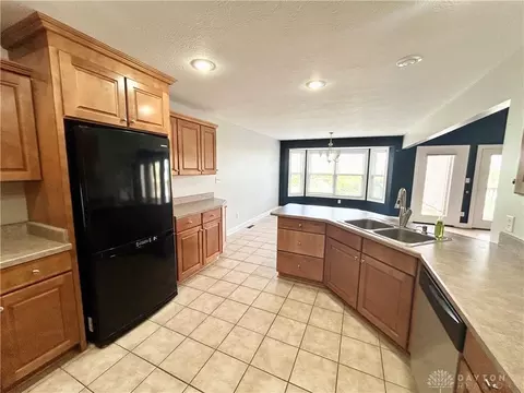 290 Pebblestone Dr, Monroe, OH 45050 photo 23