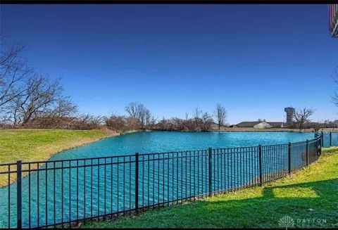 290 Pebblestone Dr, Monroe, OH 45050 photo 4