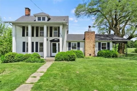 936 W Dayton Yellow Springs Rd, Fairborn, OH 45324