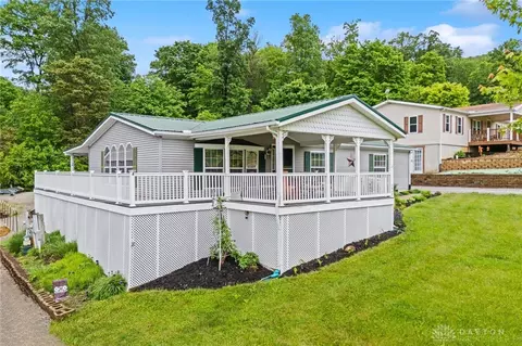 5947 Poplar Dr, Hillsboro, OH 45133
