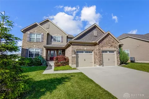 1696 Sunset Canyon Ct, Fairborn, OH 45324
