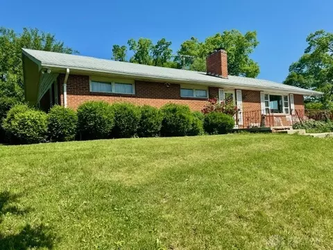 7621 Rockwell Dr, Dayton, OH 45414
