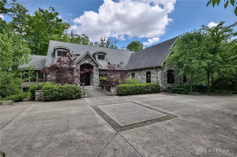 2310 Tadmor Ct, Vandalia, OH 45377