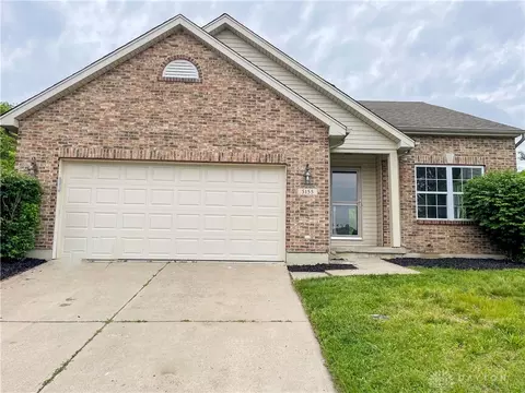 5155 Mallet Club Dr, Dayton, OH 45439