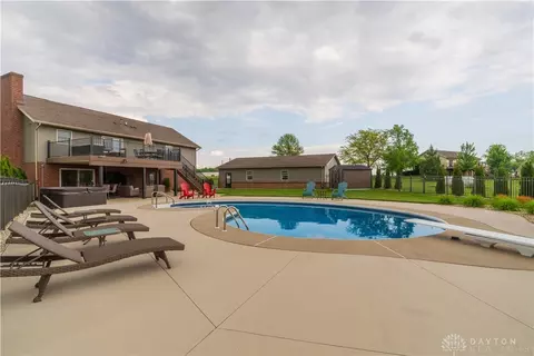 Exterior - 1431 S Kuther Rd, Sidney, OH 45365 photo 5 of 7
