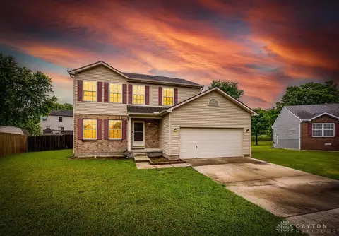 16 Hoover Pl, Germantown, OH 45327