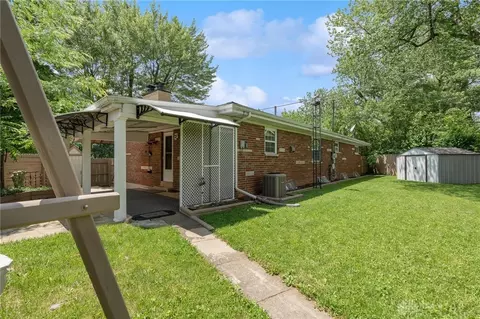 140 Circle Dr, Fairborn, OH 45324 photo 33