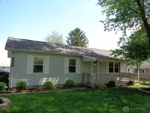 4449 Harrison St, Lewisburg, OH 45338