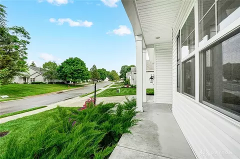 7702 Squirrel Run, Maineville, OH 45039 photo 4