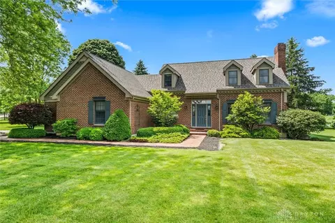 515 Stonecress Dr, Tipp City, OH 45371