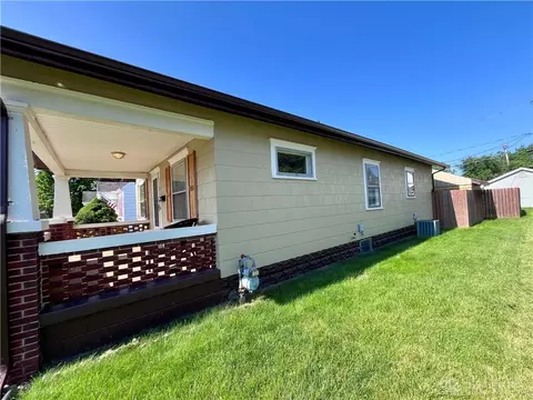 Exterior - 817 Homestead Ave, Springfield, OH 45503 photo 5 of 6