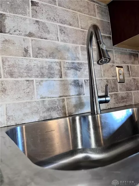 Kitchen - 817 Homestead Ave, Springfield, OH 45503 photo 4 of 4