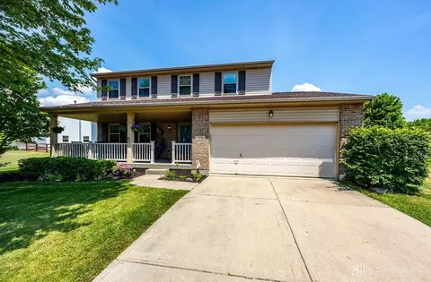 7716 Bridgewater Ln, Hamilton, OH 45011