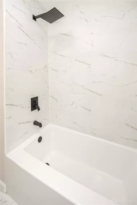 7368 Bernard Ave, Cincinnati, OH 45231 photo 24