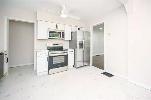 7368 Bernard Ave, Cincinnati, OH 45231 photo 17