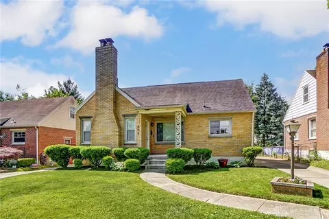 808 Patterson Rd, Dayton, OH 45419