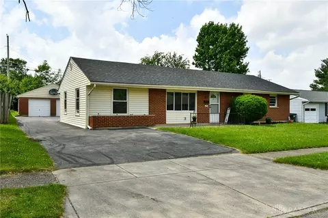 2615 Blackhawk Rd, Dayton, OH 45420
