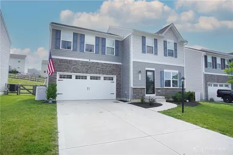Exterior - 5705 Julia Kate Dr, Morrow, OH 45152 photo 2 of 5
