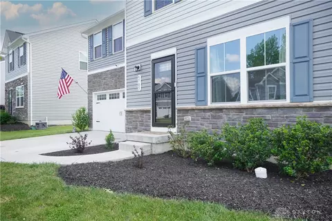 Exterior - 5705 Julia Kate Dr, Morrow, OH 45152 photo 3 of 5