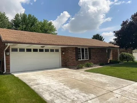1862 W Parkway Dr, Piqua, OH 45356