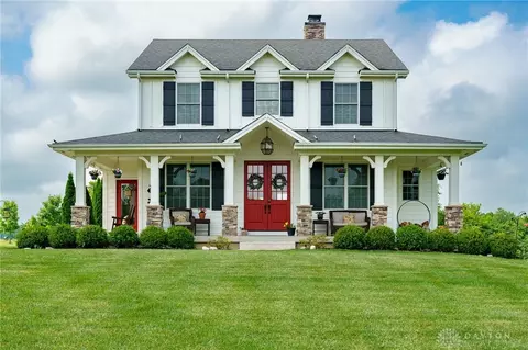 9525 Valdosta Way, Waynesville, OH 45068