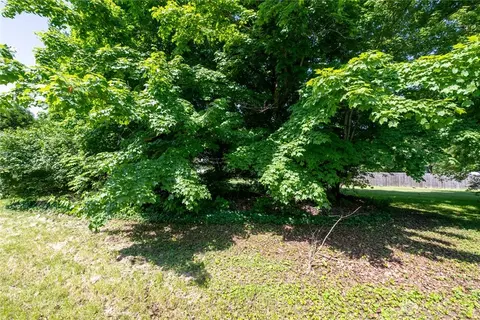 901 N Burnett Rd, Springfield, OH 45503 photo 36