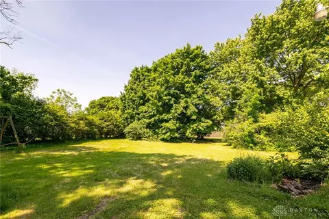 901 N Burnett Rd, Springfield, OH 45503 photo 32