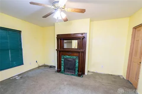 901 N Burnett Rd, Springfield, OH 45503 photo 9