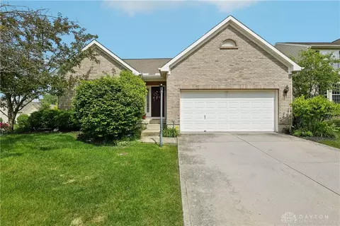 7858 Laurel Ridge Dr, Dayton, OH 45414