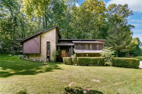 2919 N Waynesville Rd, Oregonia, OH 45054