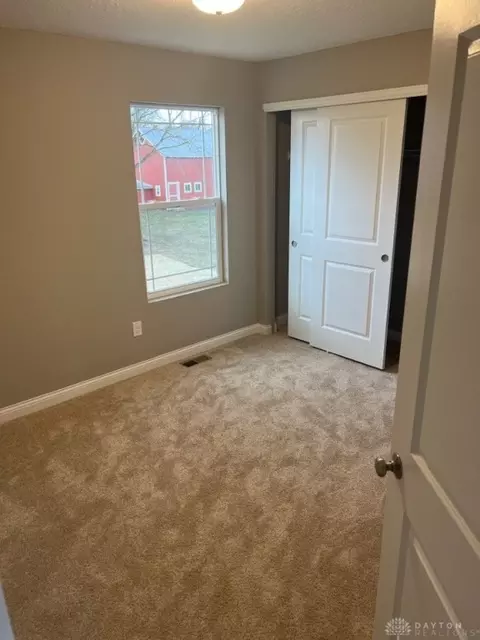 Bedroom - 1765 Magnolia Blvd, Springfield, OH 45503 photo 3 of 4