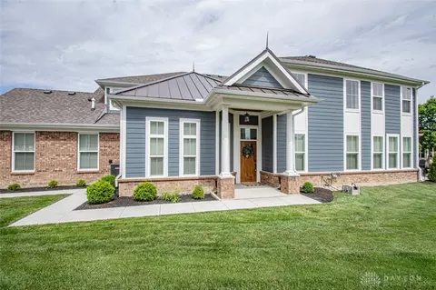 1431 Spanish Moss Way, Dayton, OH 45458