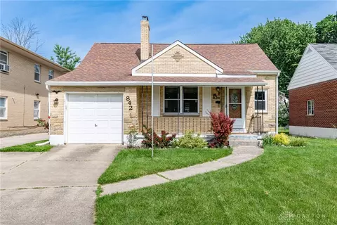 842 Shroyer Rd, Dayton, OH 45419