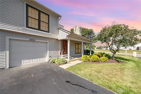 2331 Fieldstone Cir, Fairborn, OH 45324