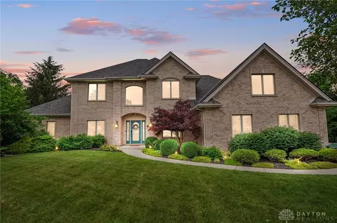 7691 Deer Path Ct, Springboro, OH 45066
