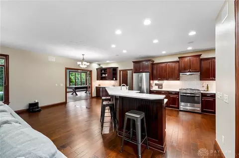 Kitchen - 7691 Deer Path Ct, Springboro, OH 45066 photo 1 of 9