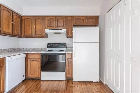 6470 Harrison Ct, Centerville, OH 45459 photo 9