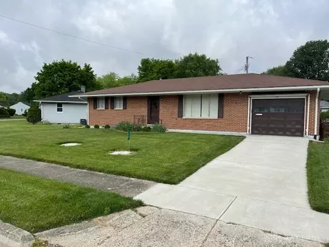 108 Deland Dr, Eaton, OH 45320
