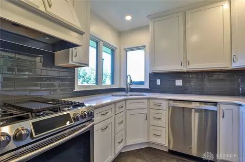 515 N Broadmoor Blvd, Springfield, OH 45504 photo 16