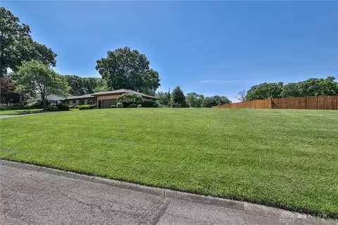 515 N Broadmoor Blvd, Springfield, OH 45504 photo 40