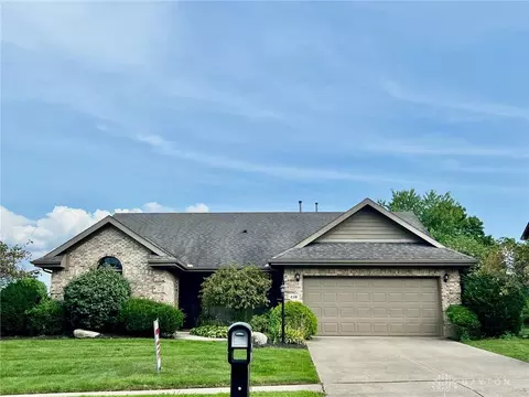 438 Allanhurst Ave, Vandalia, OH 45377