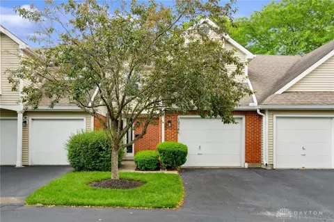 1214 Smugglers Way, Dayton, OH 45459