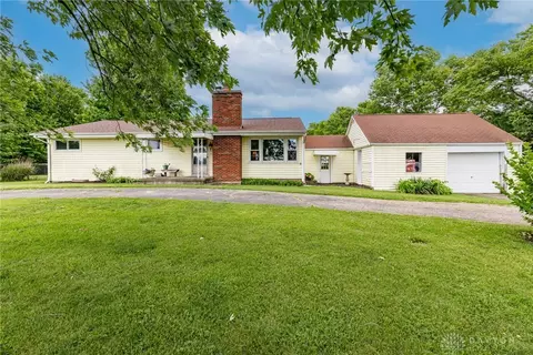 7300 Jamaica Rd, Miamisburg, OH 45342