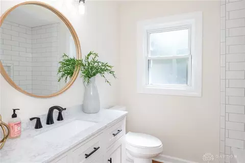 1950 W Bataan Dr, Kettering, OH 45420 photo 30