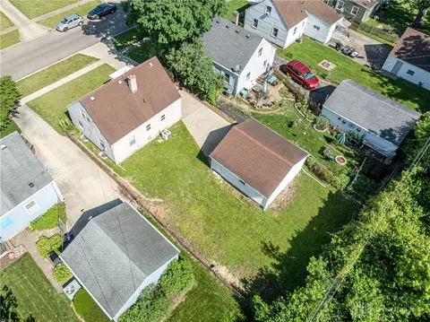 1950 W Bataan Dr, Kettering, OH 45420 photo 57
